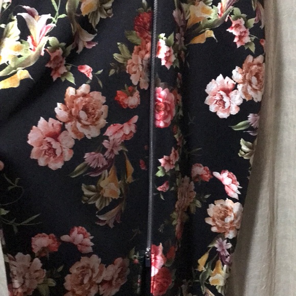 Enfocus Studio Dress - Picture 7 of 8